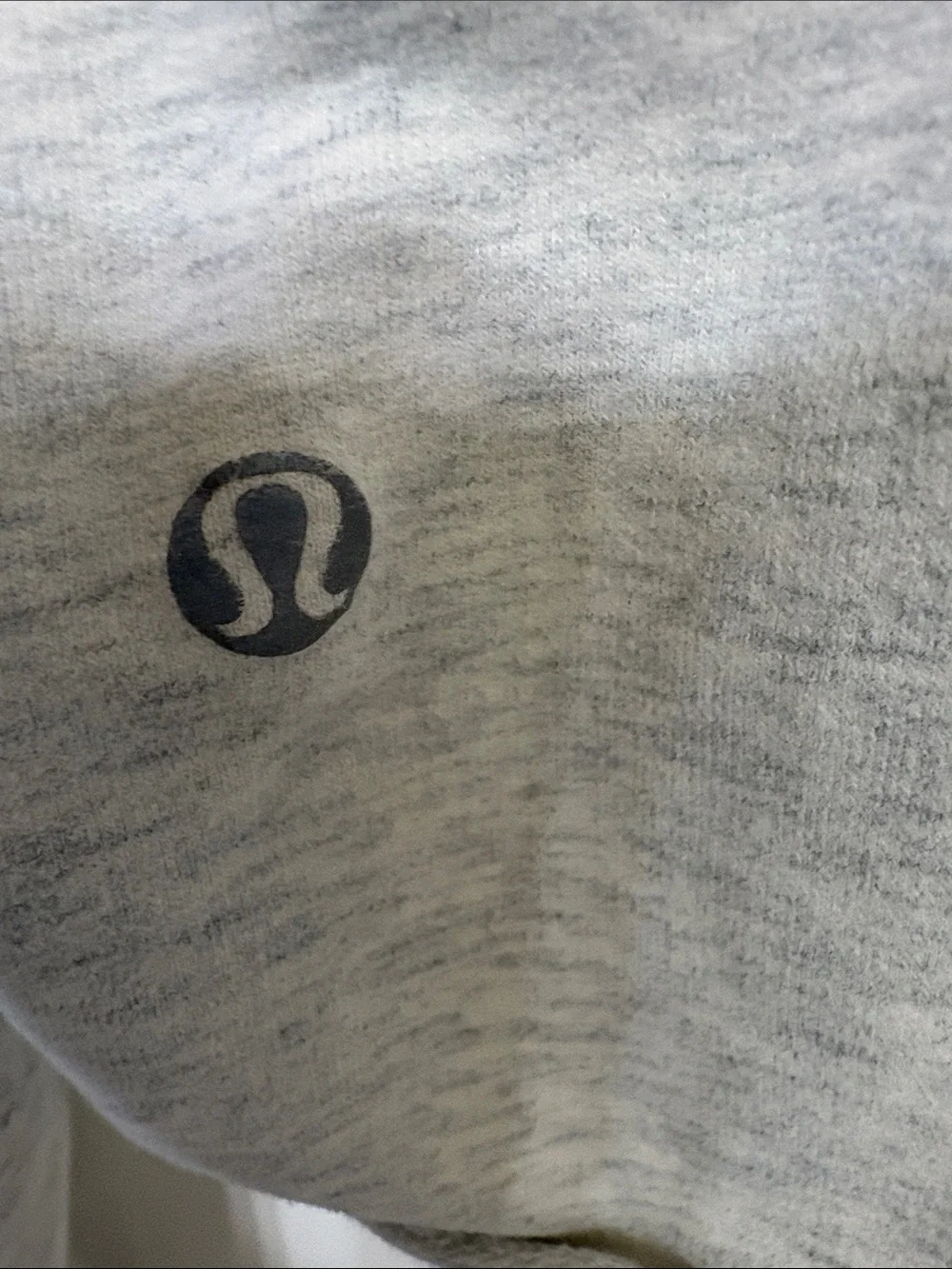 lululemon athletica Light Heather‎ Gray Cream Hooded Cropped Pullover Hoodie